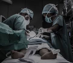 الجراحات الخارقة